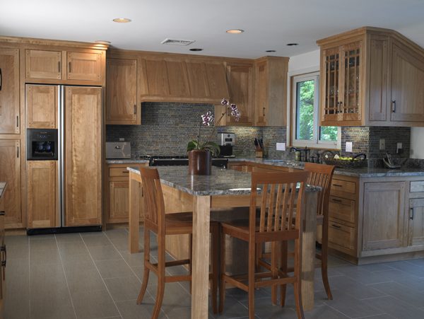 Kitchen pendant and recessed lighting project